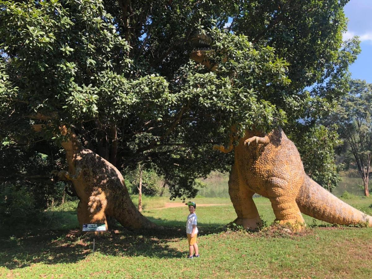Sappraiwan Elephant Resort & Sanctuary Kaengsopha Luaran gambar